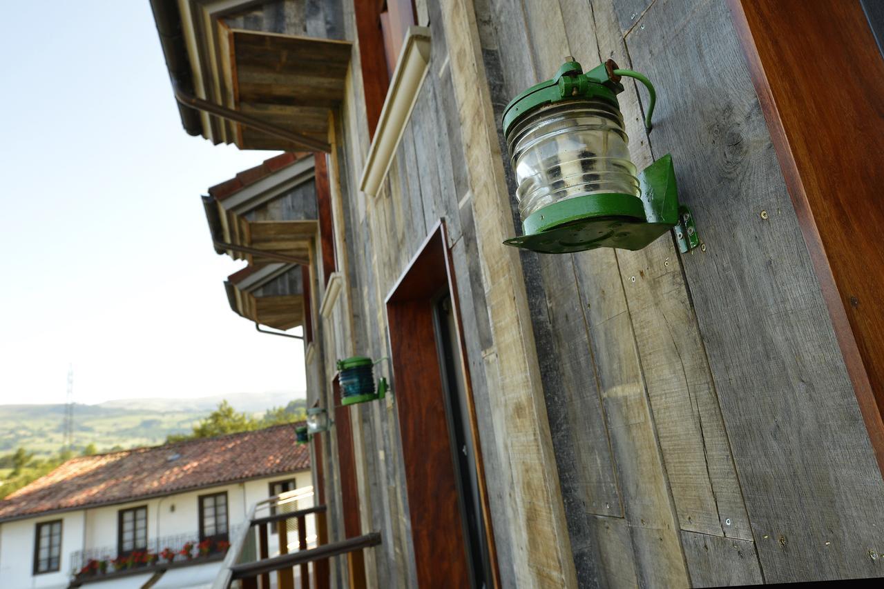 Hotel La Alfonsina Santibanez de Villacarriedo Exterior photo